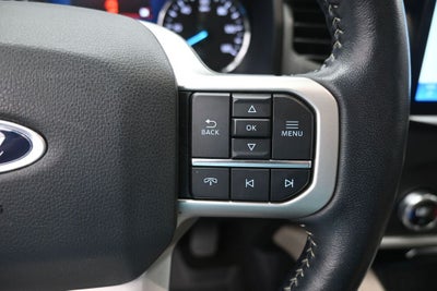 2022 Ford Expedition XLT 302A Package