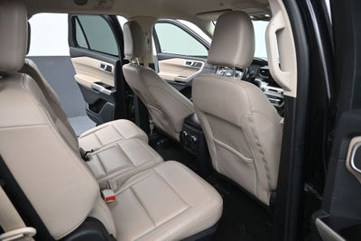2021 Ford Explorer XLT 302A Package