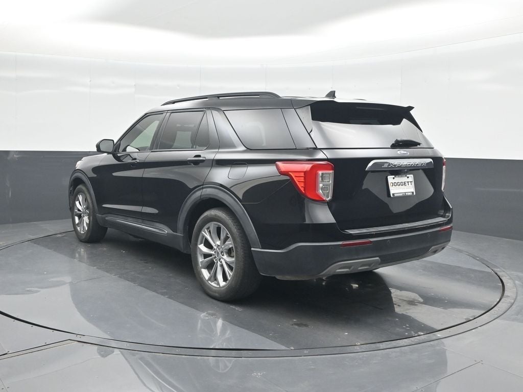 2021 Ford Explorer XLT 302A Package