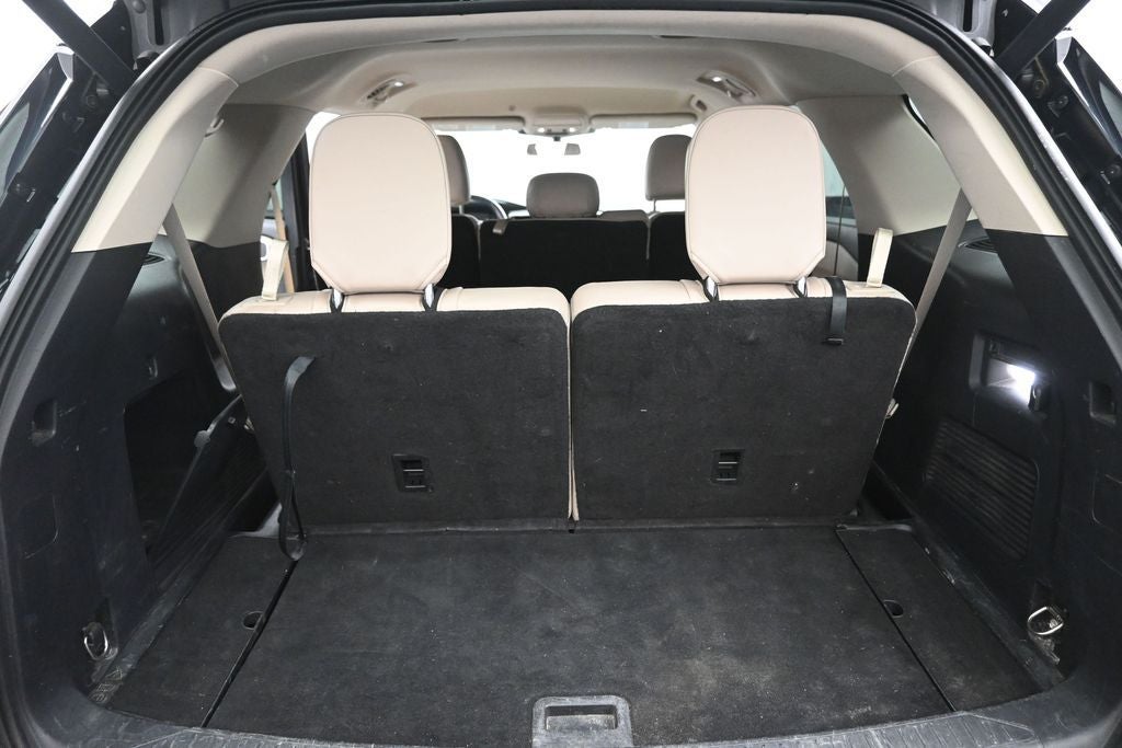 2021 Ford Explorer XLT 302A Package