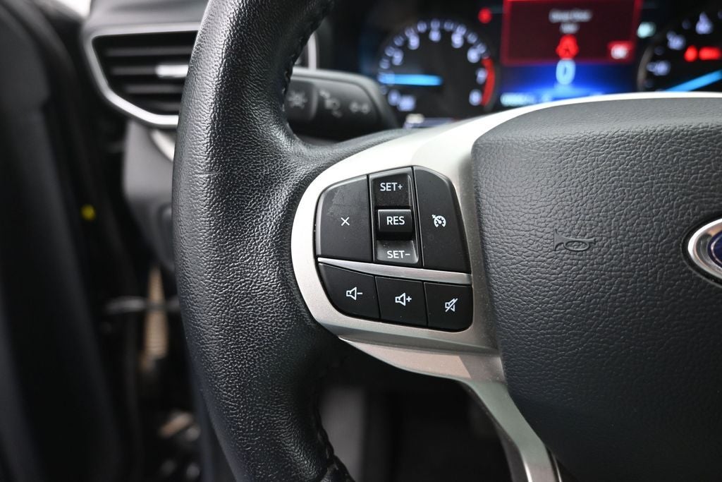 2021 Ford Explorer XLT 302A Package