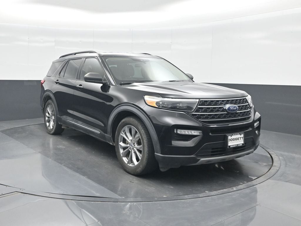 2021 Ford Explorer XLT 302A Package