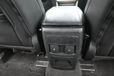 2023 Ford Explorer XLT 302A