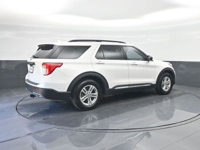 2023 Ford Explorer XLT 302A