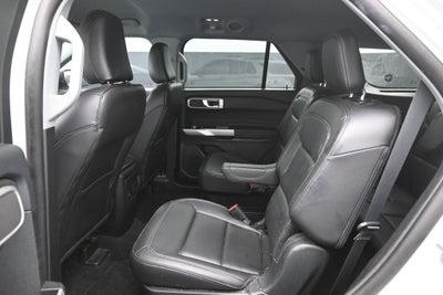 2023 Ford Explorer XLT 302A