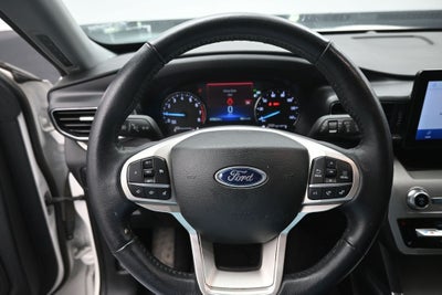 2023 Ford Explorer XLT 302A