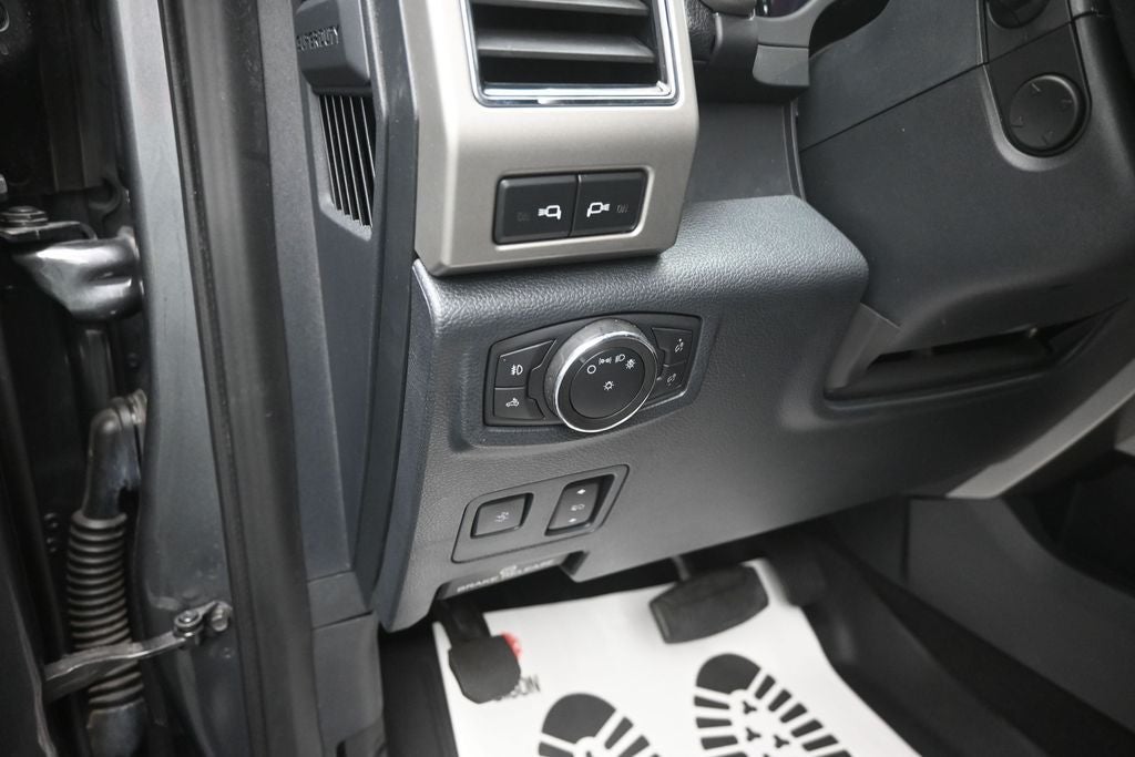 2022 Ford F-250SD Lariat 608A Package