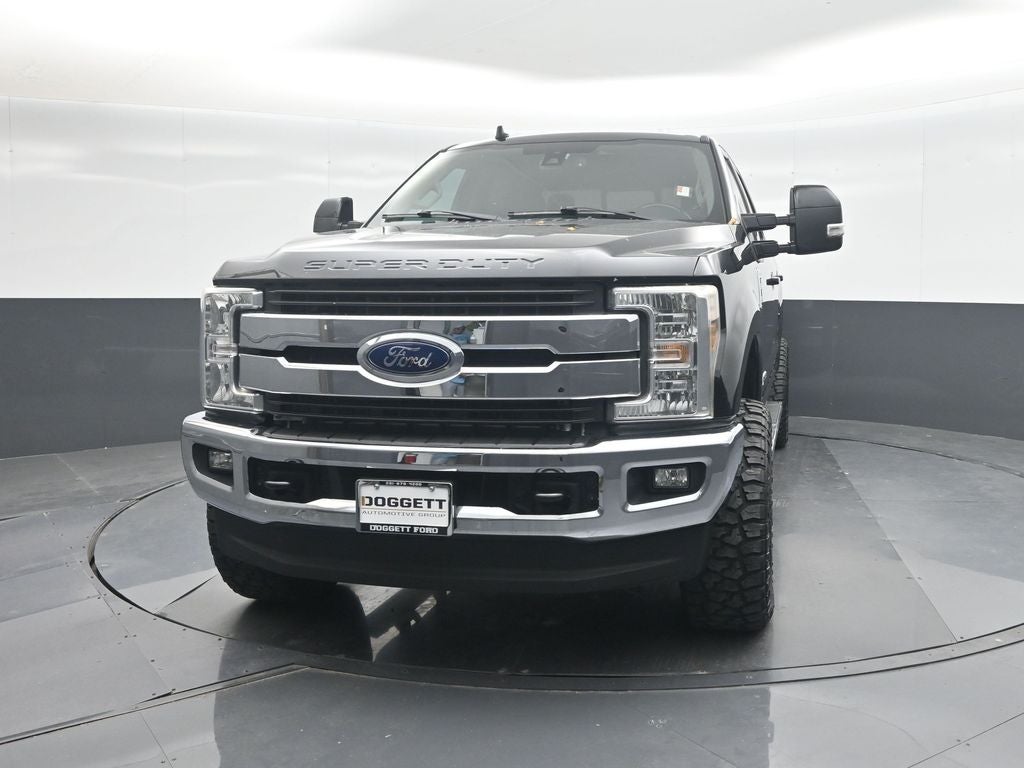 2019 Ford F-250SD Lariat LIFTED