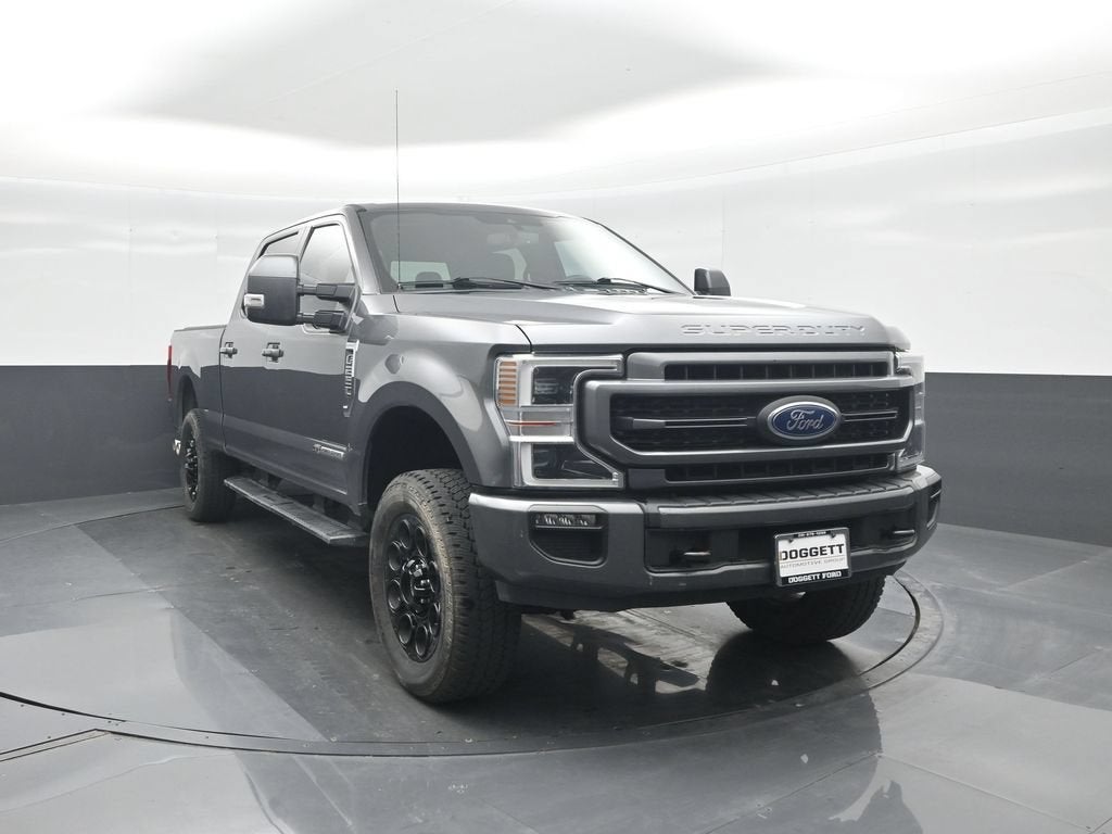 2022 Ford F-250SD Lariat