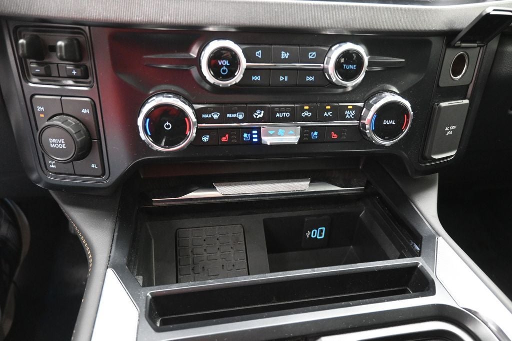 2024 Ford F-250SD Platinum