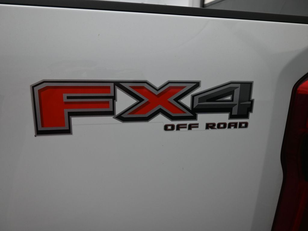 2024 Ford F-250SD XLT LIFTED