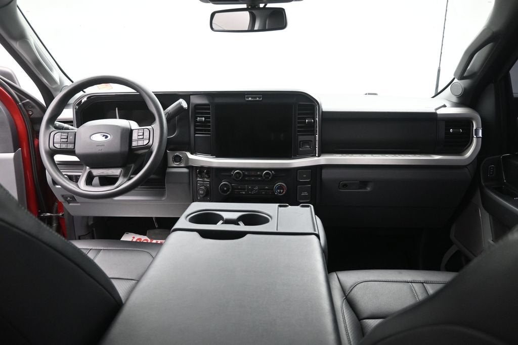 2025 Ford F-250SD XLT LIFTED LEATHER