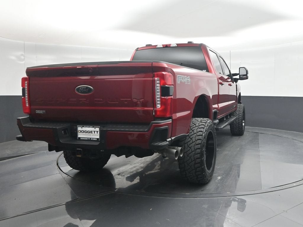 2025 Ford F-250SD XLT LIFTED LEATHER