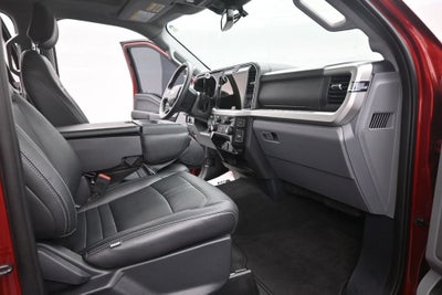 2025 Ford F-250SD XLT LIFTED LEATHER