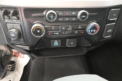 2025 Ford F-250SD XLT LIFTED LEATHER