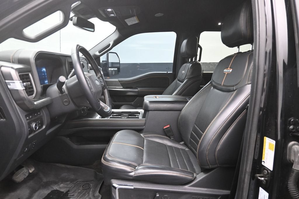 2024 Ford F-350SD Platinum