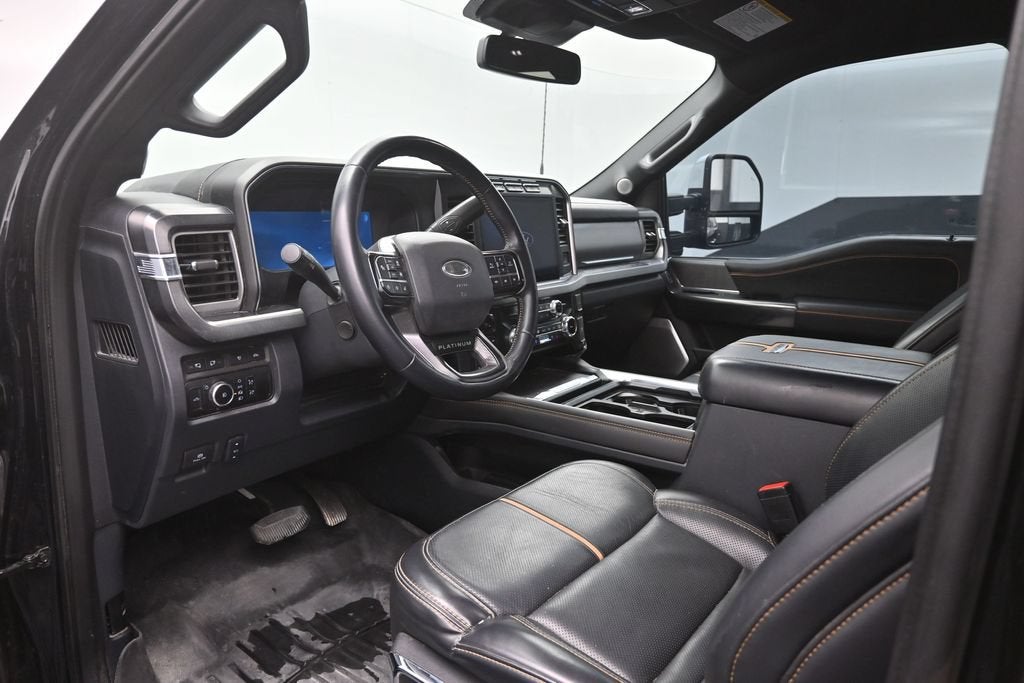 2024 Ford F-350SD Platinum
