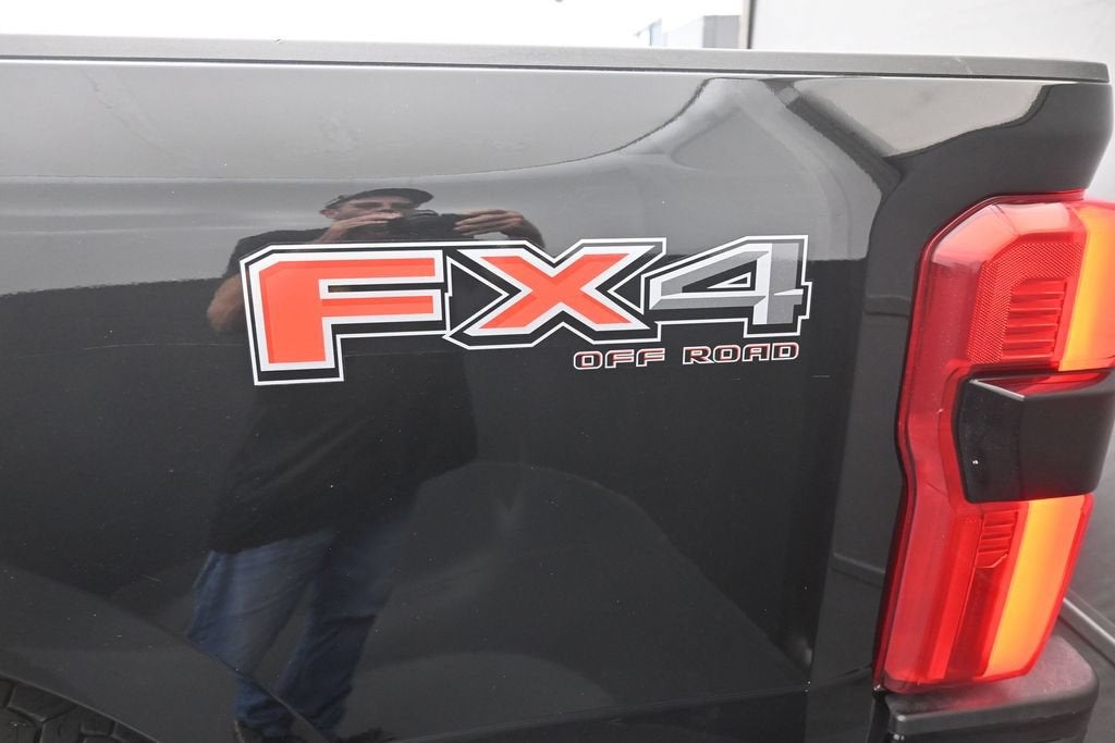 2024 Ford F-350SD Platinum