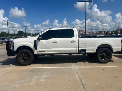 2023 Ford F-350SD Lariat