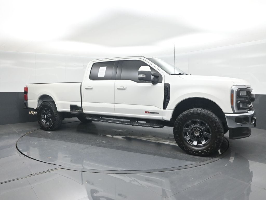 2023 Ford F-350SD Lariat