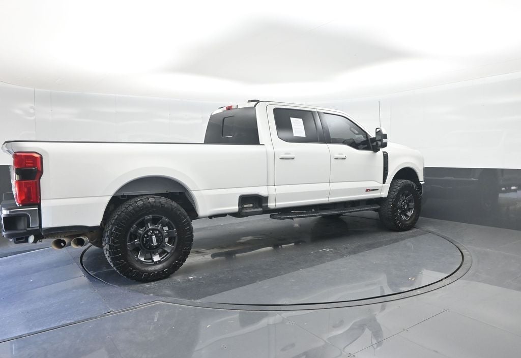 2023 Ford F-350SD Lariat
