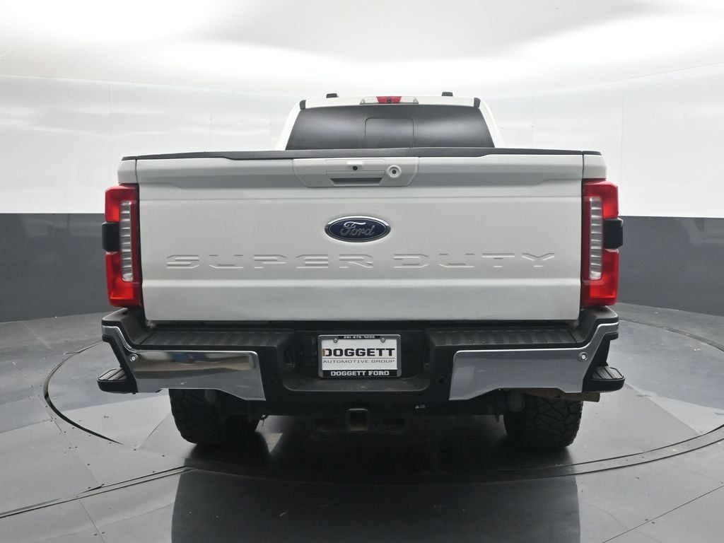 2023 Ford F-350SD Lariat