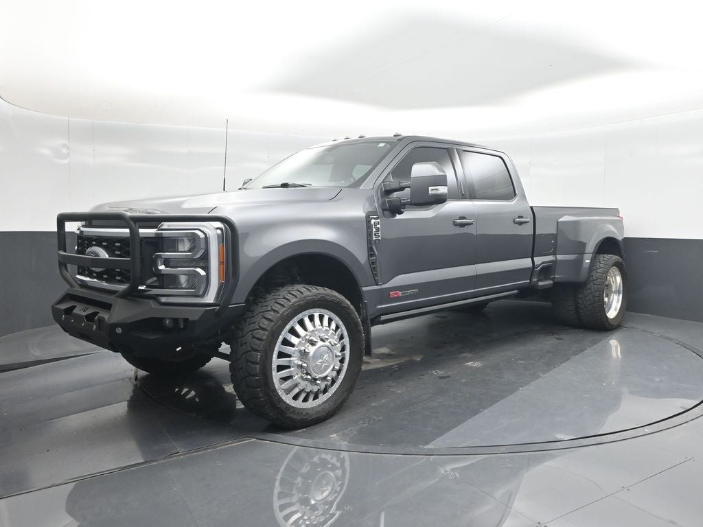 2023 Ford F-350SD Lariat DRW CUSTOM WHEELS & TIRES