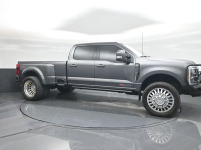 2023 Ford F-350SD Lariat DRW CUSTOM WHEELS & TIRES