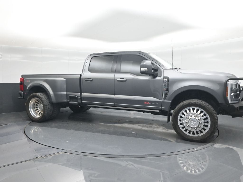 2023 Ford F-350SD Lariat DRW CUSTOM WHEELS & TIRES