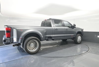 2023 Ford F-350SD Lariat DRW CUSTOM WHEELS & TIRES