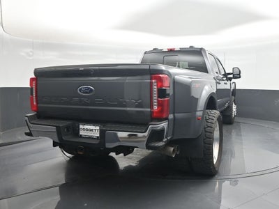2023 Ford F-350SD Lariat DRW CUSTOM WHEELS & TIRES