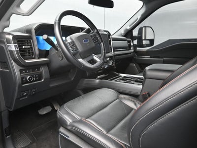 2024 Ford F-350SD Lariat DRW LIFTED