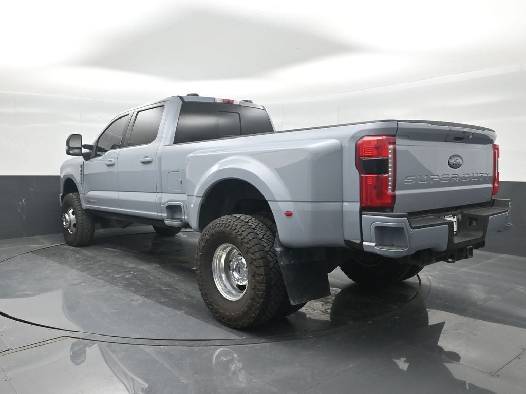 2024 Ford F-350SD Lariat DRW LIFTED