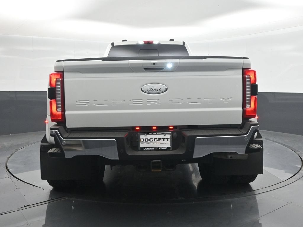 2025 Ford F-350SD Lariat Lariat Ultimate Package