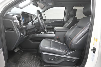 2025 Ford F-350SD Lariat Lariat Ultimate Package