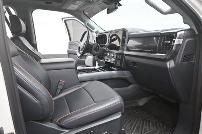 2025 Ford F-350SD Lariat Lariat Ultimate Package