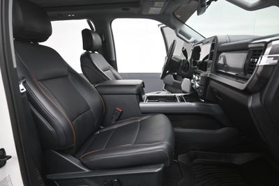 2025 Ford F-350SD Lariat Lariat Ultimate Package
