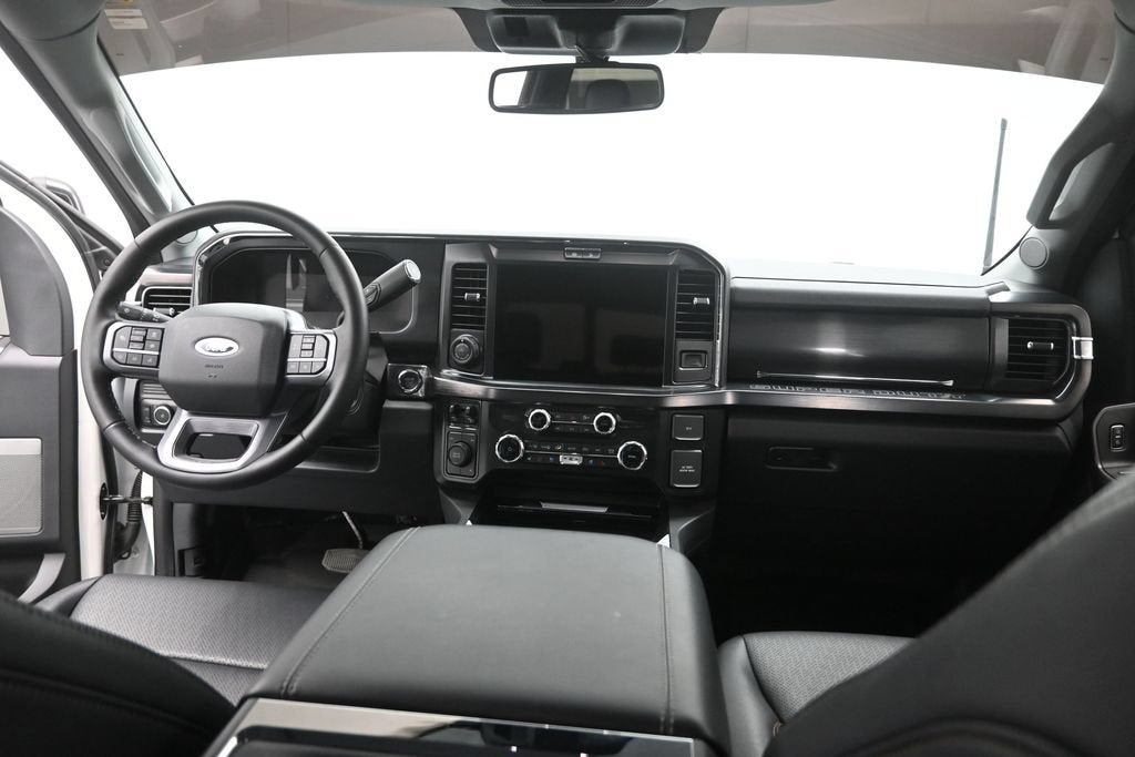 2025 Ford F-350SD Lariat Lariat Ultimate Package