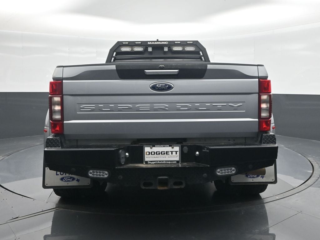 2022 Ford F-350SD XLT DUALLY