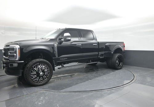 2023 Ford F-350SD Platinum LIFTED