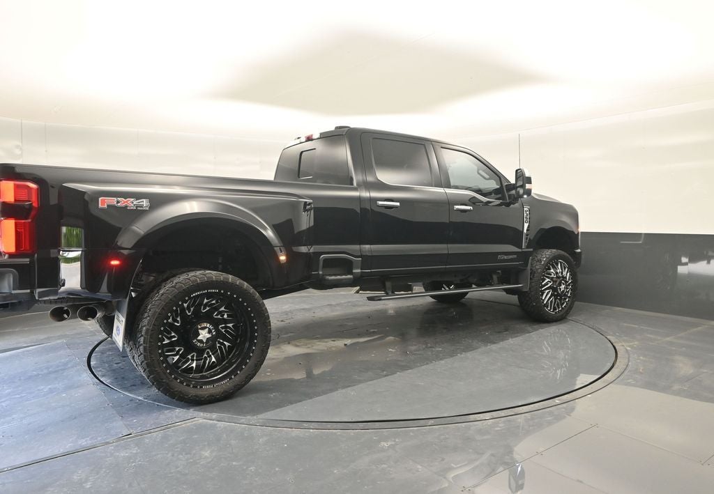 2023 Ford F-350SD Platinum LIFTED