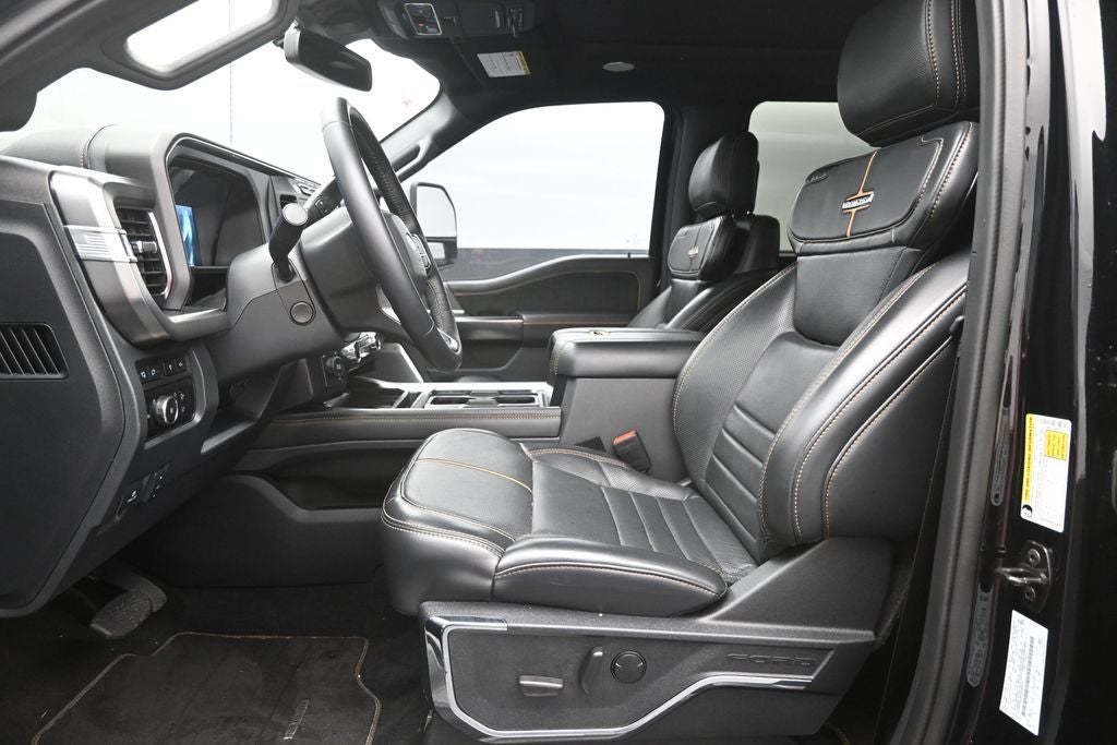 2023 Ford F-350SD Platinum LIFTED