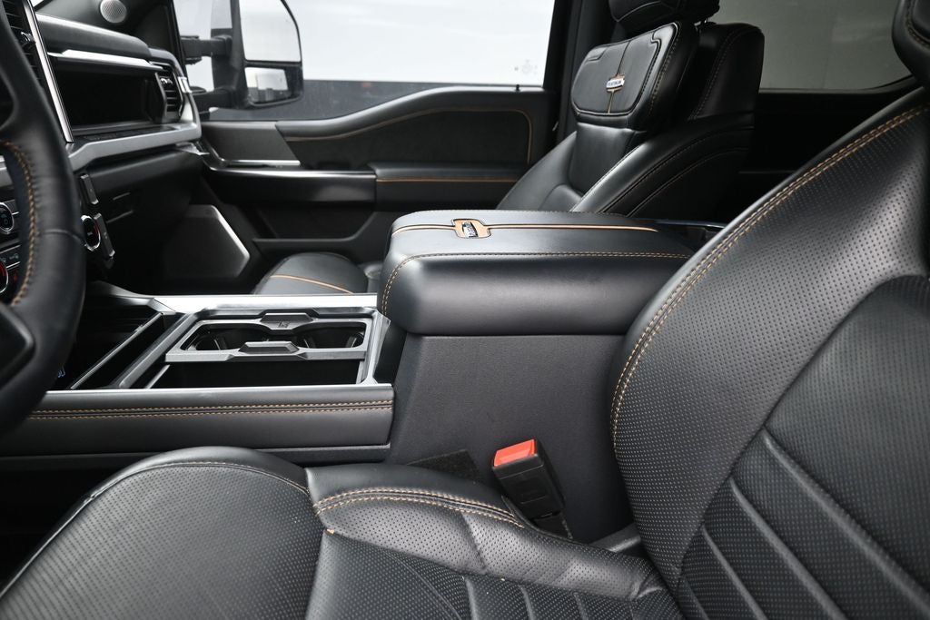 2023 Ford F-350SD Platinum LIFTED