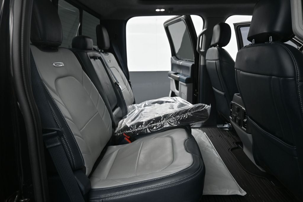2022 Ford F-350SD Limited DUELLY
