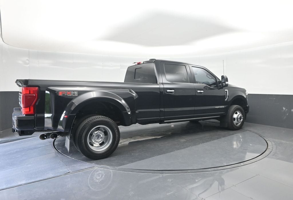 2022 Ford F-350SD Limited DUELLY