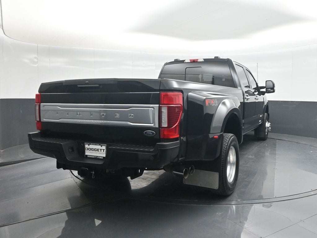2022 Ford F-350SD Limited DUELLY