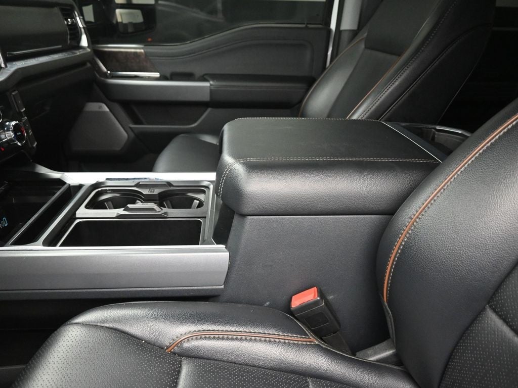 2025 Ford F-450SD Lariat DRW