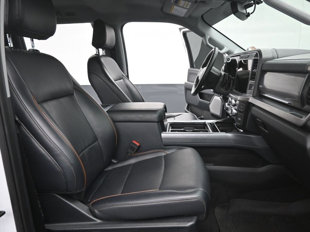 2025 Ford F-450SD Lariat DRW