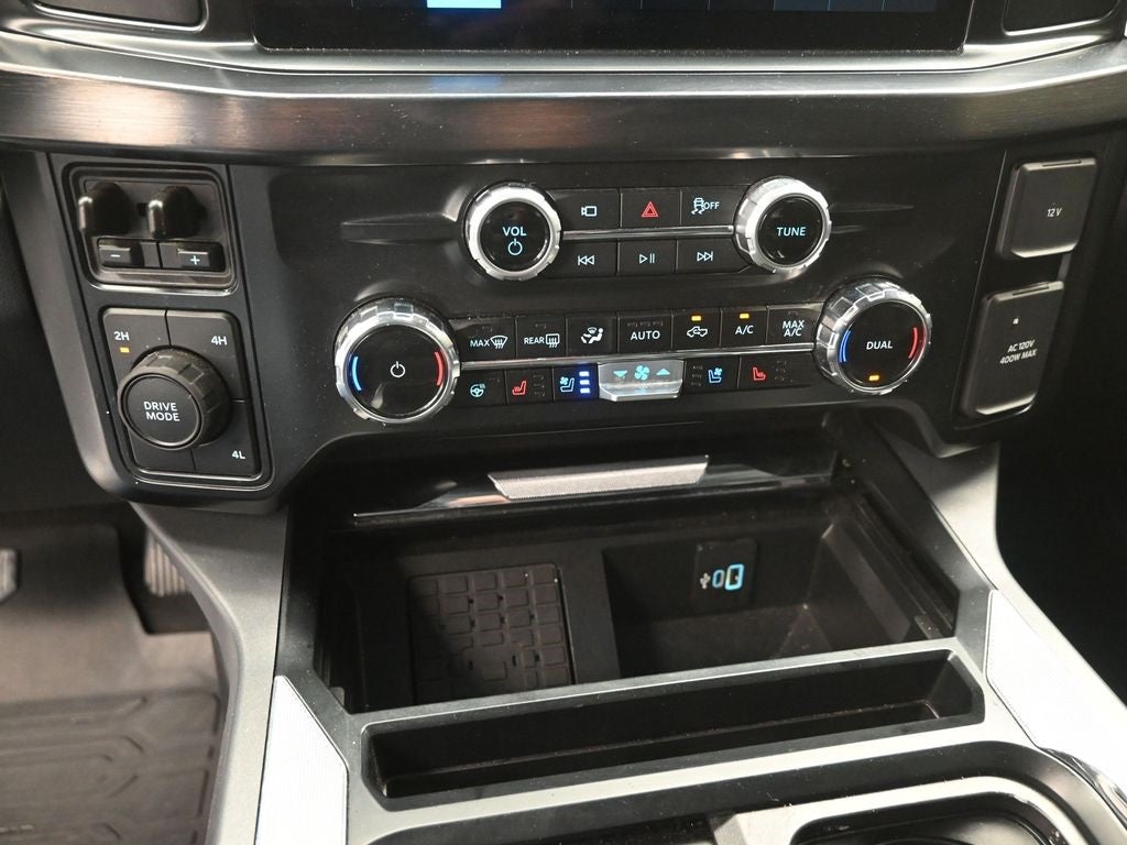 2025 Ford F-450SD Lariat DRW