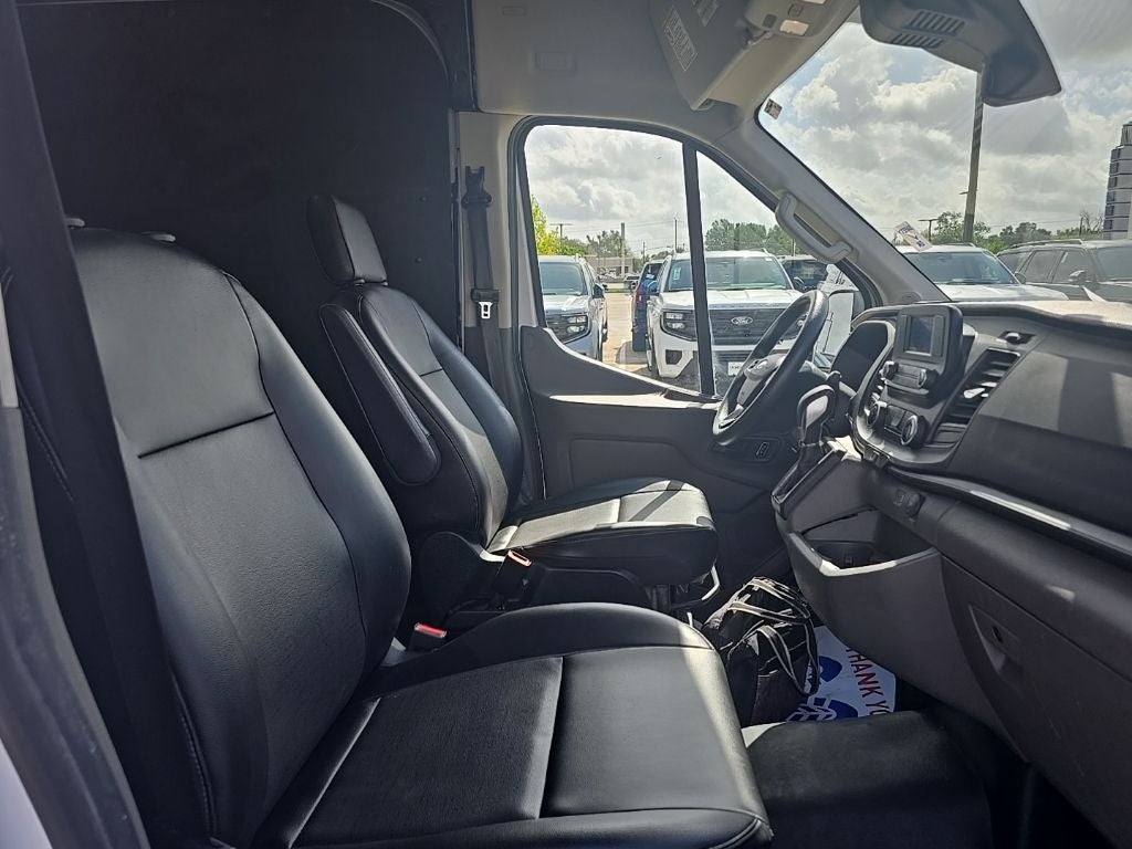 2023 Ford Transit-250 Base